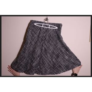 Jones New York Gray White A Line Skirt Size 6